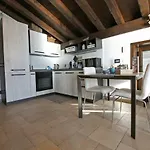 アパート Alba E Tramonto Vista ベッラージョ