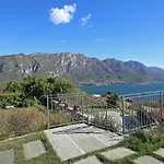 アパート Alba E Tramonto Vista ベッラージョ