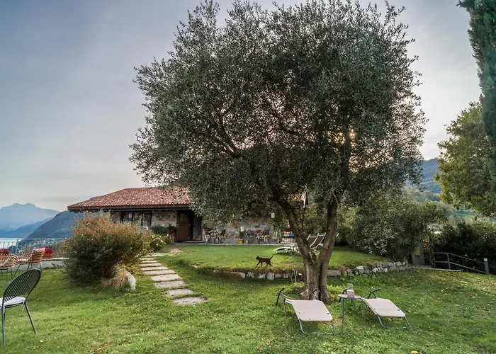 Alba E Tramonto Vista 아파트