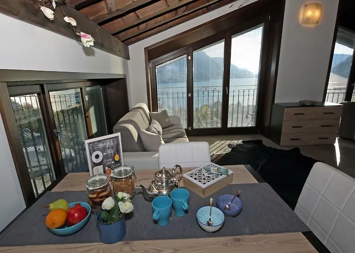 Alba E Tramonto Vista Белладжо