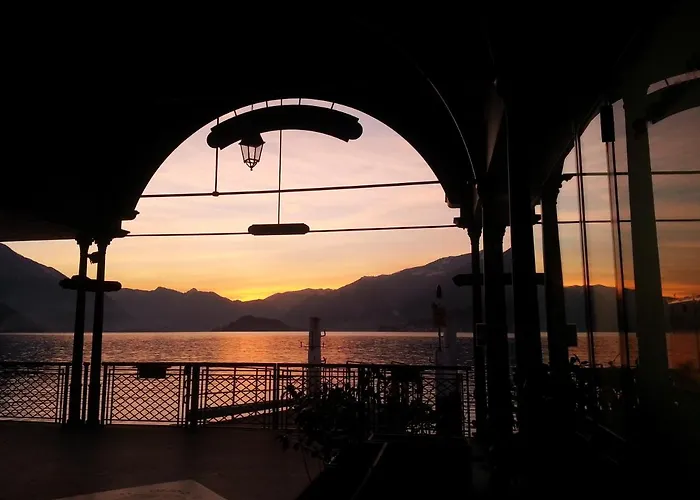 Alba E Tramonto Vista Белладжо